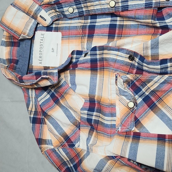 Areopostale Button-Up Shirt - Picture 6 of 12